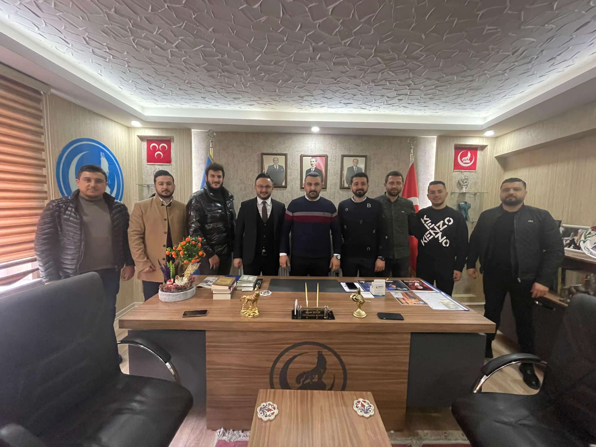 Yanar’dan Ülkü Ocağı başkanına hayırlı olsun ziyareti