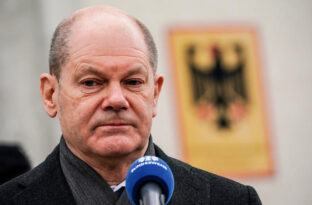 Almanya Başbakanı Scholz: “Bu savaş Avrupa ülkelerini birbirine daha da yakınlaştırıyor”
