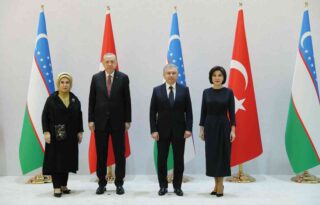 Cumhurbaşkanı Erdoğan, Özbekistan’da resmi törenle karşılandı