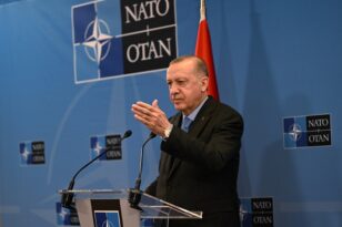 Cumhurbaşkanı Erdoğan: “Savaşın bir an önce sona erdirilmesi için Rusya ve Ukrayna ile yoğun temas halindeyiz”