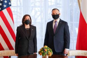 Harris: “İki Patriot hava savunma sistemi füze bataryası Polonya’ya teslim edildi”
