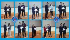 BİLGİ YARIŞMASINDA MADALYALAR ÖZEL ALTINYILDIZ LİSELERİNİN