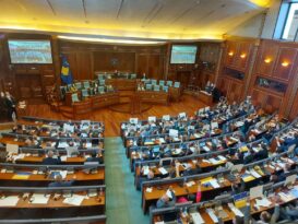 Kosova Meclisi, Rusya’nın Ukrayna’ya saldırısını kınayan kararı onayladı