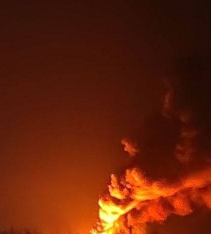 Rus ordusu Lutsk’ta petrol deposunu vurdu