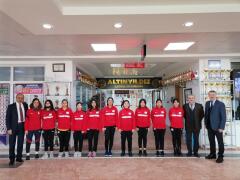 ALTINYILDIZLI ŞAMPİYON KIZLAR AKSARAY’DA