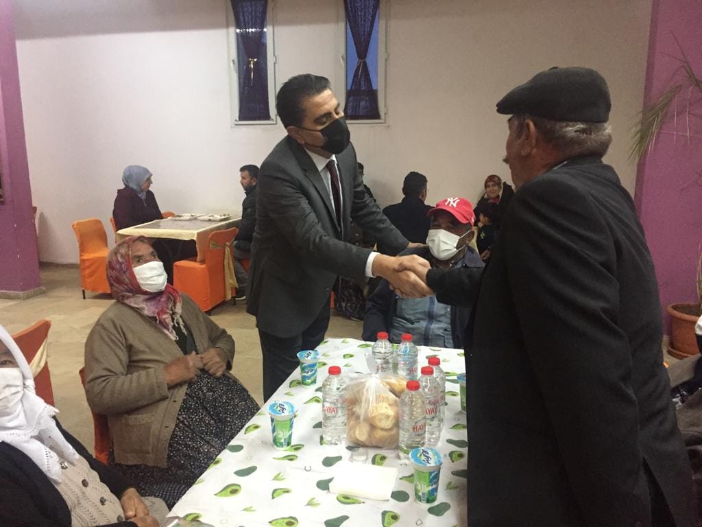 Çiftçi iftar sofrasında Şehit ve Gazi ailelerini ağırladı