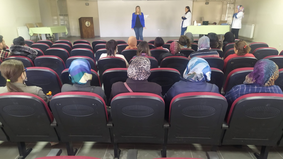 Halk sağlığı bilgilendirme çalışmaları sürüyor