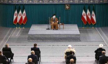 İran Dini Lideri Hamaney: “ABD ile nükleer müzakereler iyi ilerliyor”