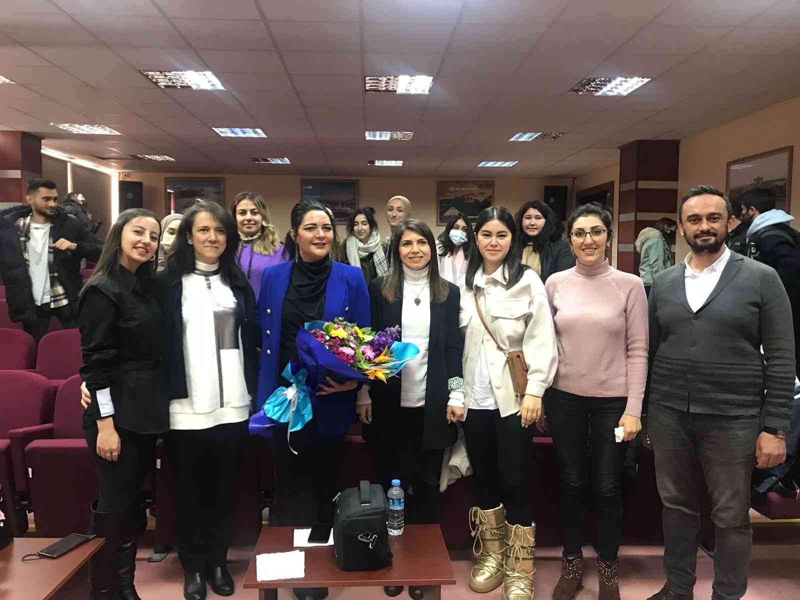 NEVÜ’de “Mesleki Deneyim Söyleşileri-6” gerçekleştirildi