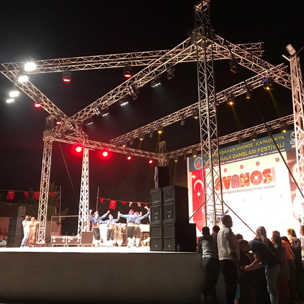 Amfi tiyatro kiraya verilecek