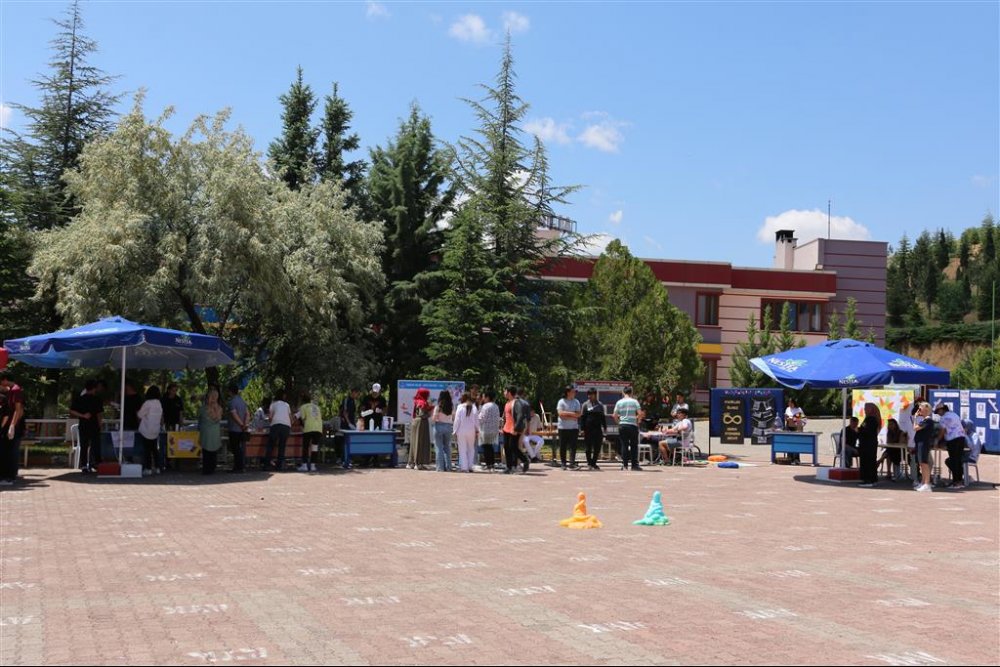 Geleceğin Bilim Adamları Altınyıldız’da Yetişiyor