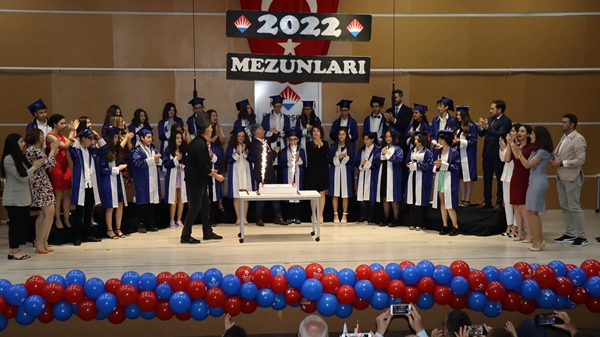 Bahçeşehir Koleji’nde 8. Sınıflar Mezuniyet Töreni