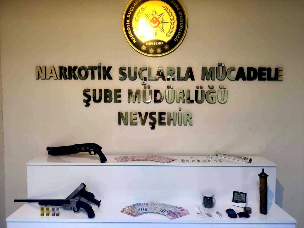 Nevşehir’de eş zamanlı operasyon