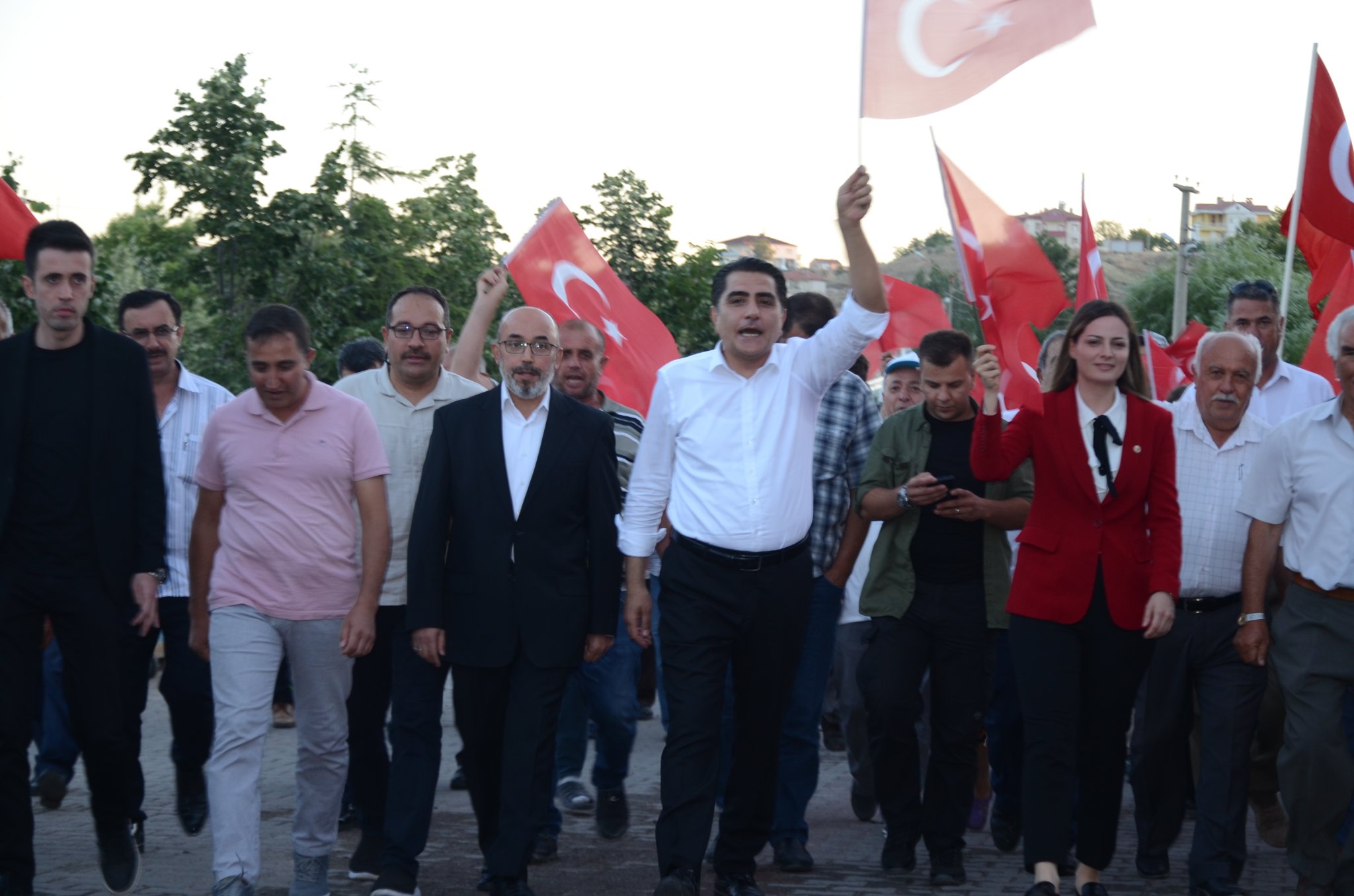 “Davamız yerli ve milli olma davası”