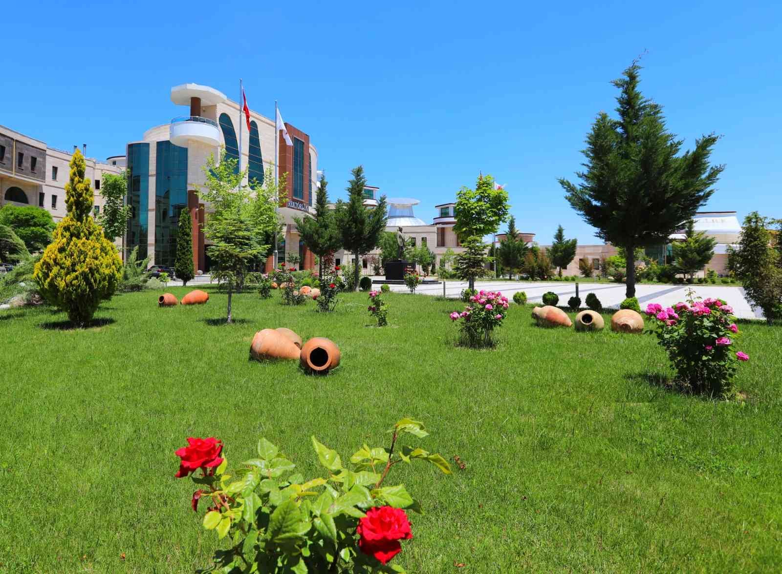NEVÜ’ye 5 bin 466 öğrenci kayıt yaptıracak