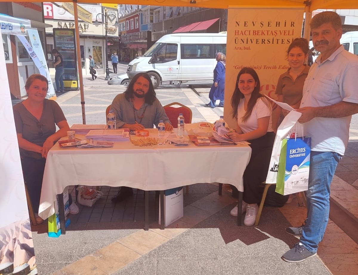 NEVÜ, Malatya Üniversite Tanıtım ve Tercih Fuarı’nda