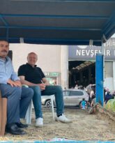 Pazarcılar ve çiftçiler el ele