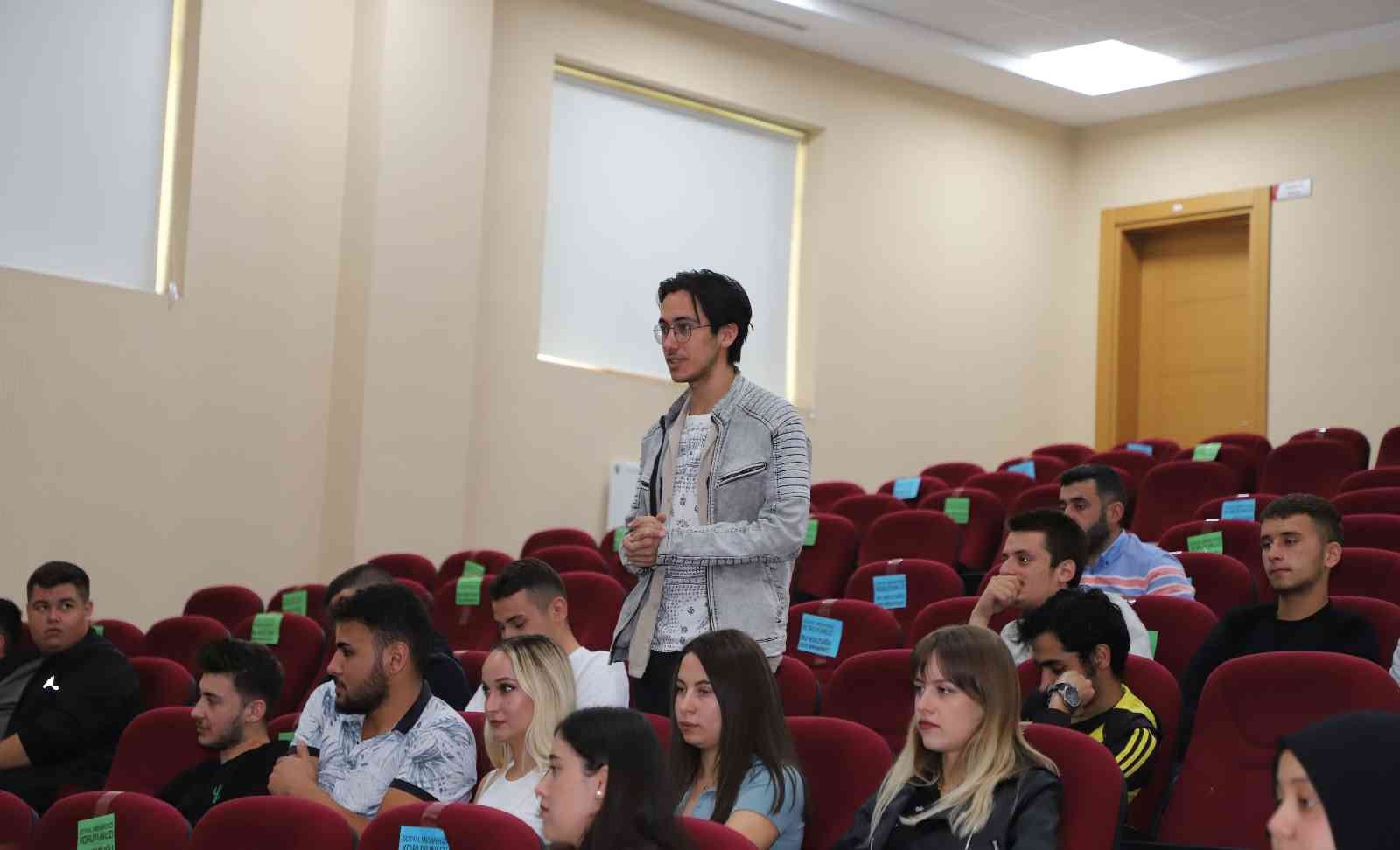 NEVÜ’de ‘Uyum Programı’ etkinliği düzenlendi