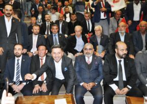 YRP kongresine Rasim Arı sürprizi