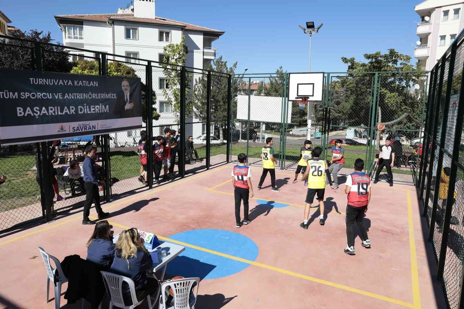 Nevşehir’de Sokak Basketbol Turnuvası başladı