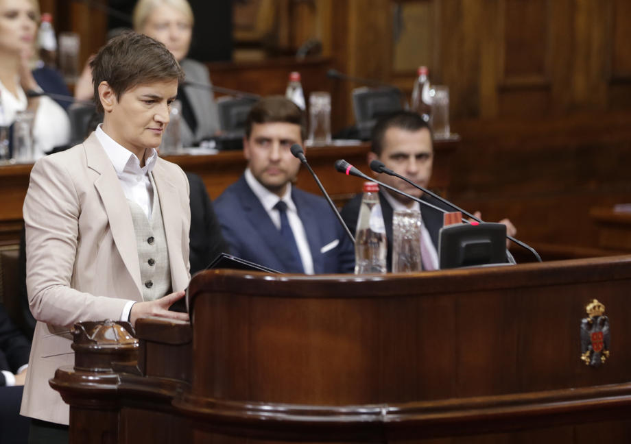 Sırbistan’da yeni hükümet güvenoyu aldı