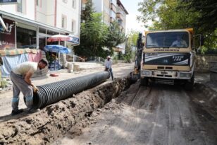 Esentepe ve Sümer Mahallesi’nde altyapı çalışmaları sürüyor