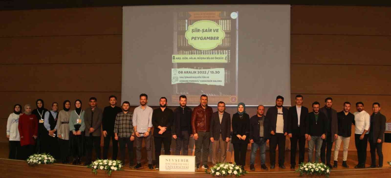 NEVÜ’de ’Şiir-Şair ve Peygamber’ konulu söyleşi düzenlendi