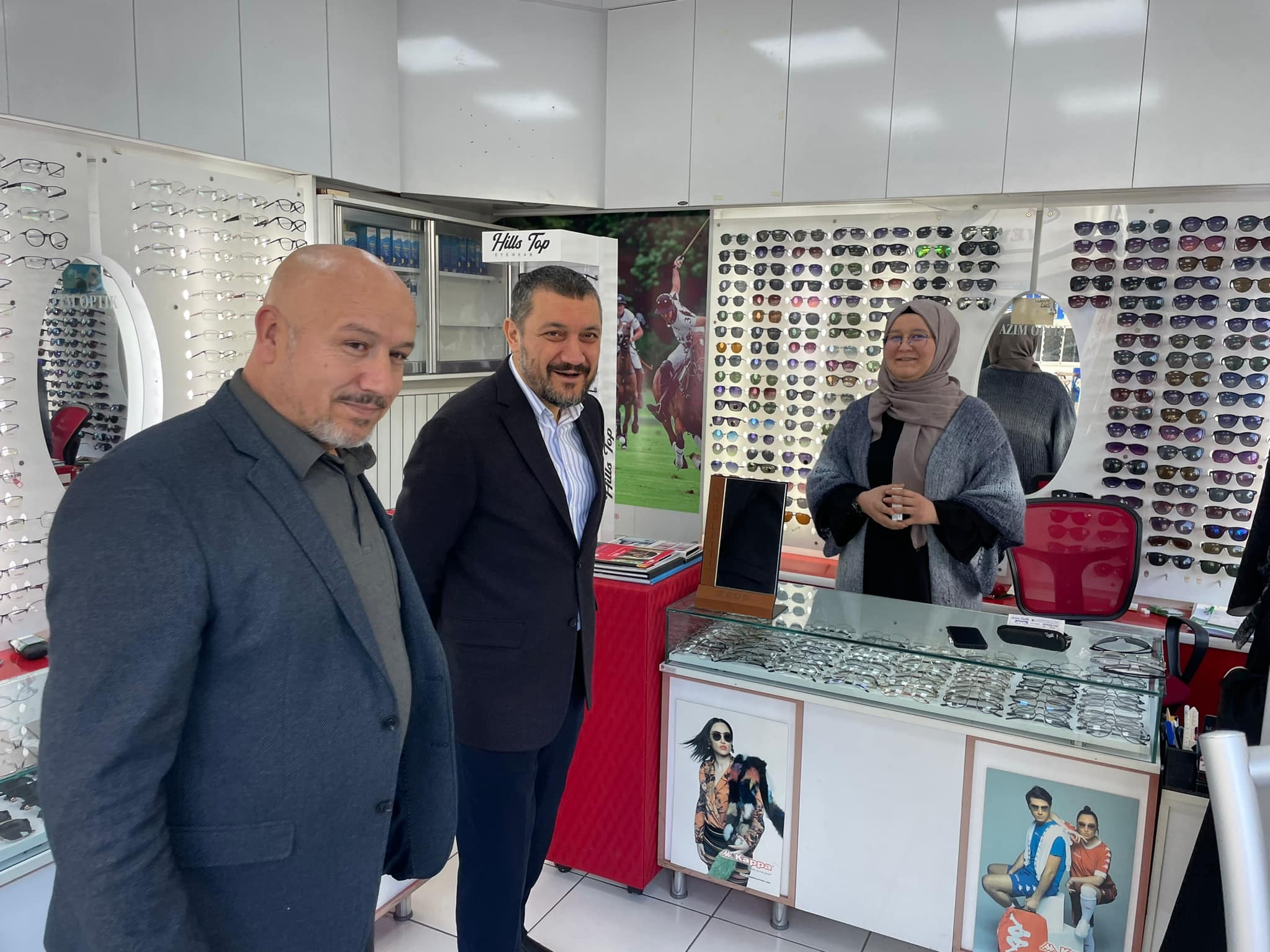 Açıkgöz esnaf ziyaretindeydi