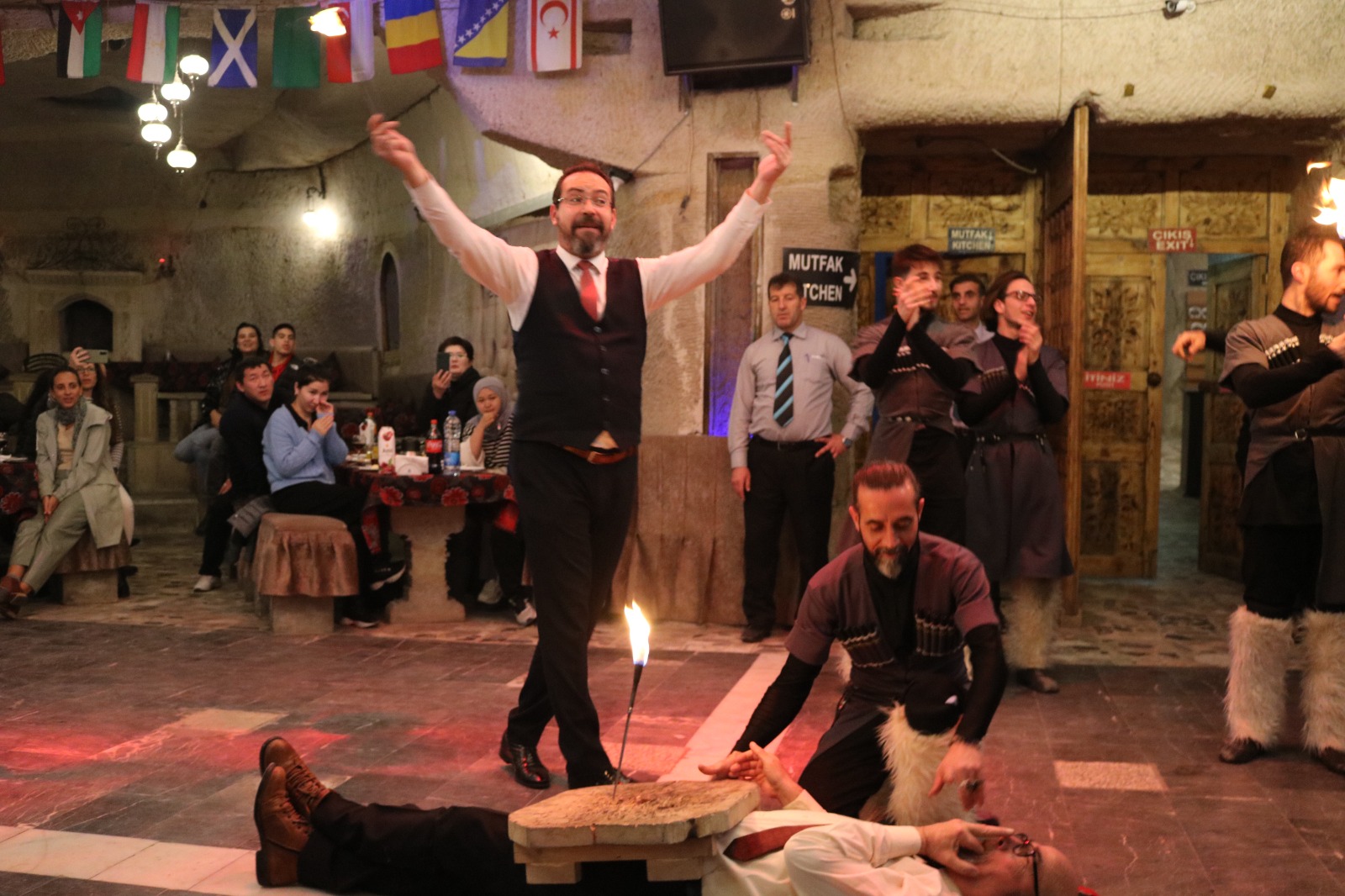 Gazeteciler NGC’nin organize ettiği Türk gecesinde doyasıya eğlendi