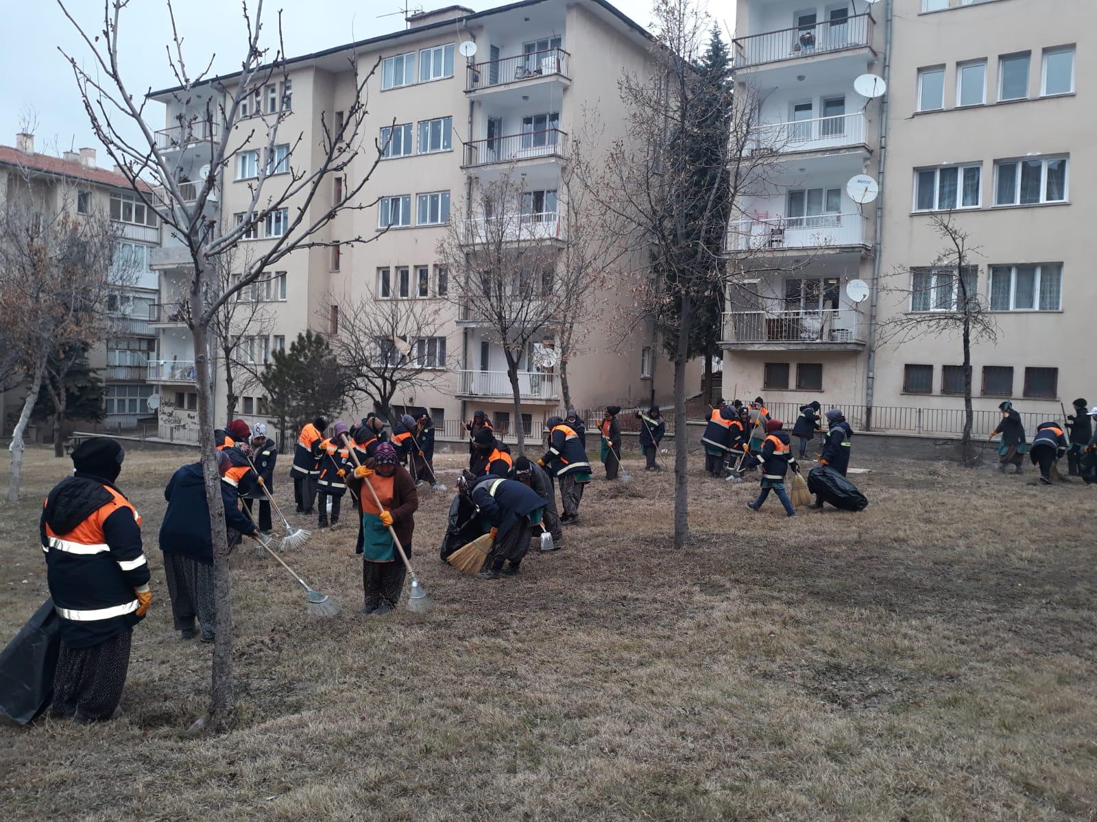 PARKLARDA HUMMALI ÇALIŞMA