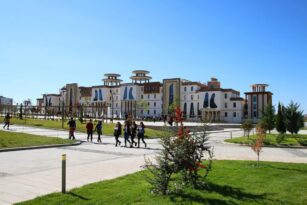 Nevşehir’de Üniversite Öğrencileri Ara Tatile Girdi
