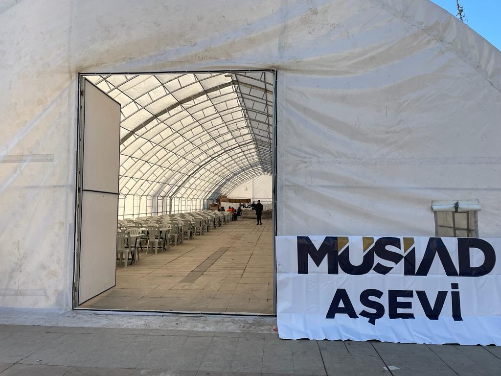 MÜSİAD GENEL BAŞKANI MAHMUT ASMALI: AFET BÖLGESİNE YÖNELİK ÇALIŞMALARIMIZA ARALIKSIZ DEVAM EDİYORUZ