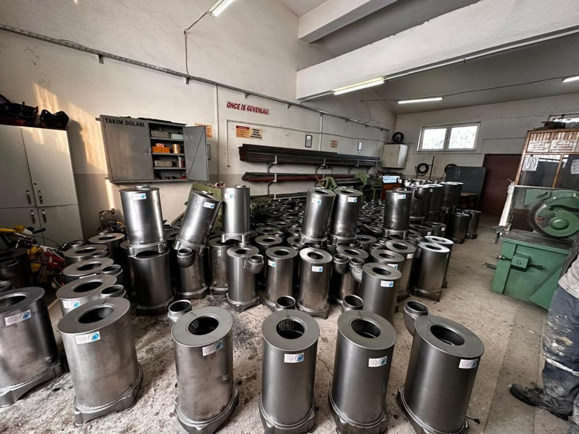 Nevşehir’den deprem bölgesine 350 soba ve ekipmanları gönderildi