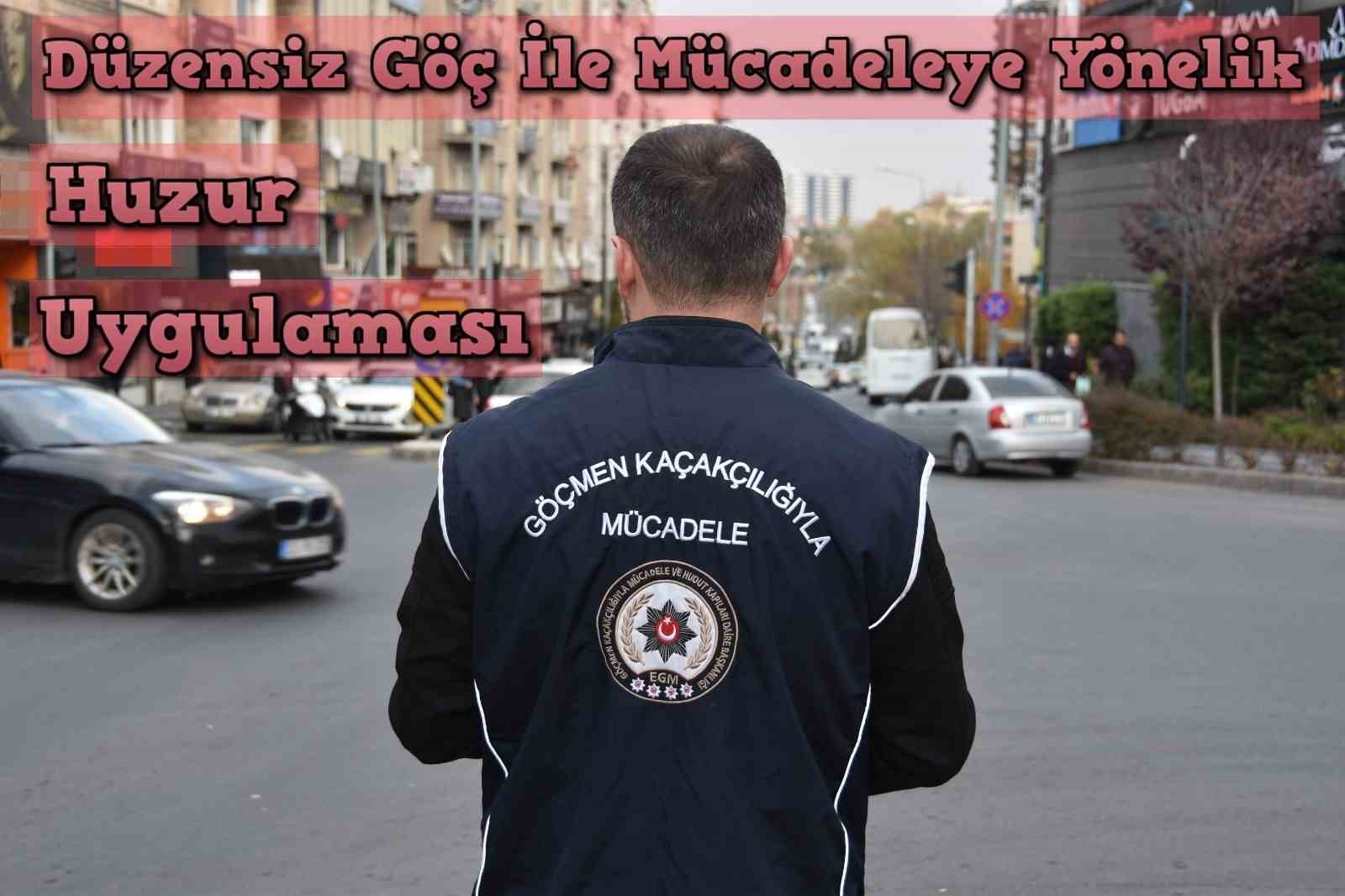 Nevşehir’de 13 yabancı uyruklu şahıs sınır dışı edildi