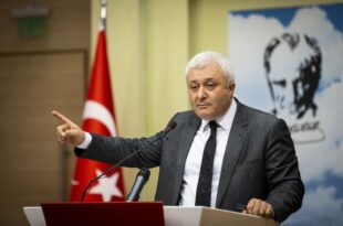 CHP GENEL BAŞKAN BAŞDANIŞMANI TUNCAY ÖZKAN: “GAZETECİLİK SUÇ DEĞİL, HALKIN HABER ALMA İHTİYACINA YÖNELİK BİR KAMU HİZMETİDİR.”