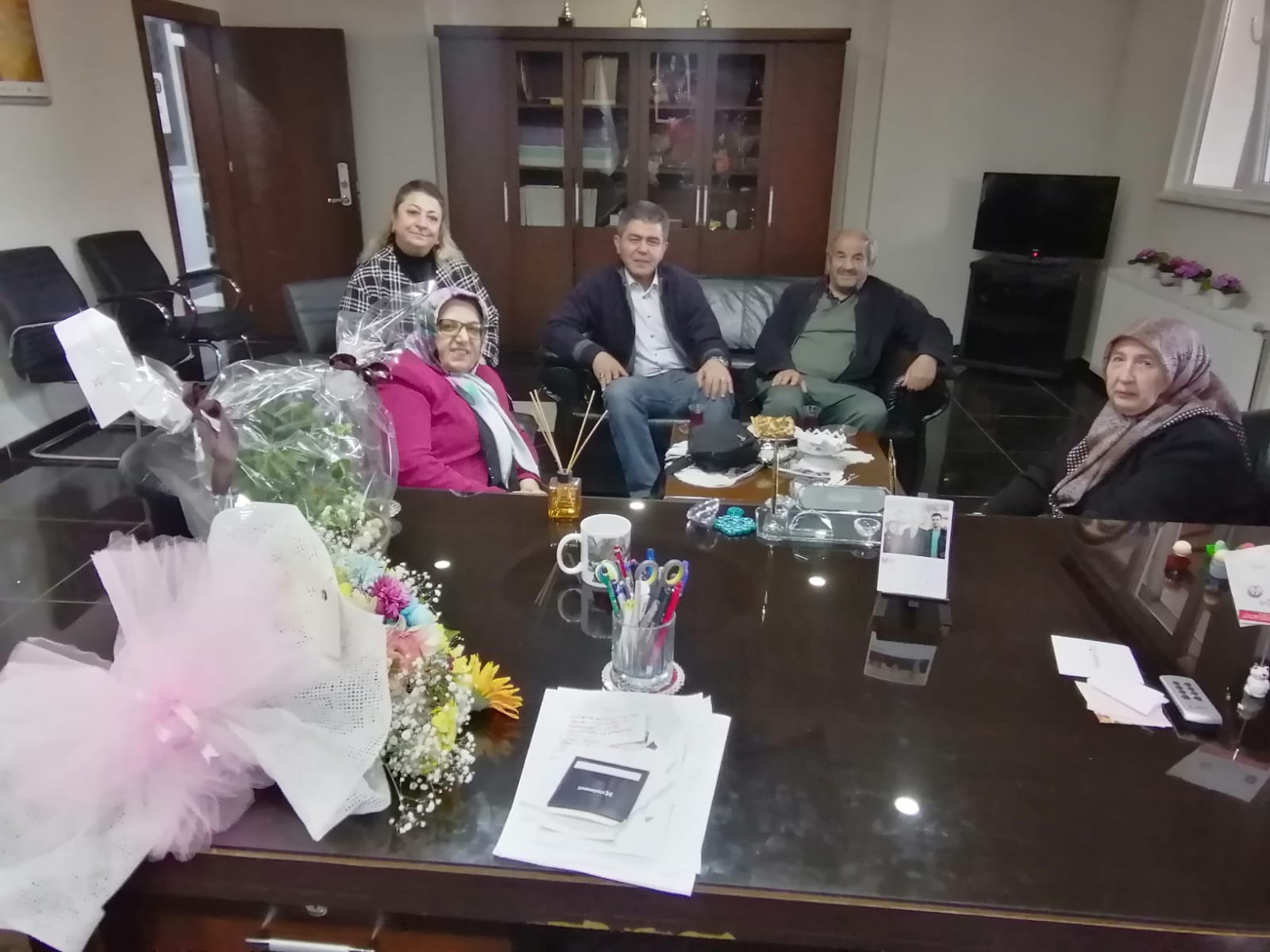 NEVKAD Başkanı Atlı depremzedeleri ziyaret etti