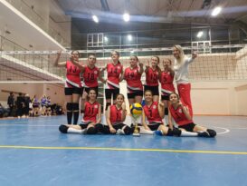 VOLEYBOL’DA NEVŞEHİR BELEDİYESİ GENÇLİK VE SPOR KULÜBÜ RÜZGARI