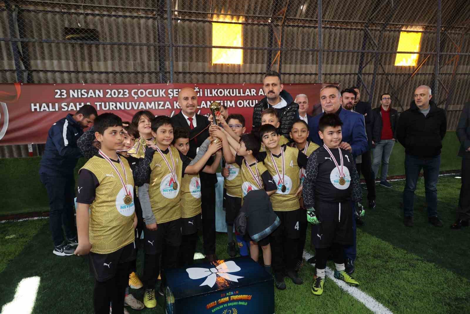 Futbol turnuvasında şampiyon belli oldu