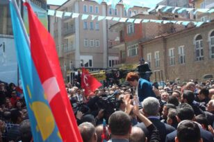 Akşener: “Tür ne demek? Biz insanız, insan”