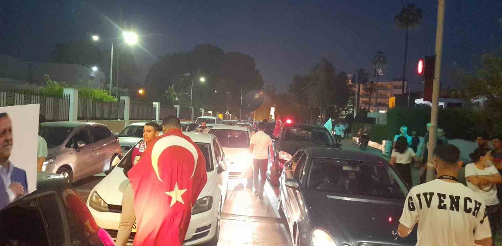 KKTC’de Erdoğan’ın seçim zaferi coşkuyla kutlandı