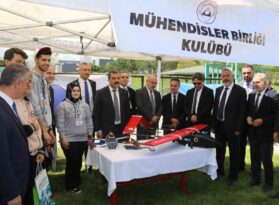 NEVÜ’lü akademisyenler üniversite adayı gençlerle buluştu