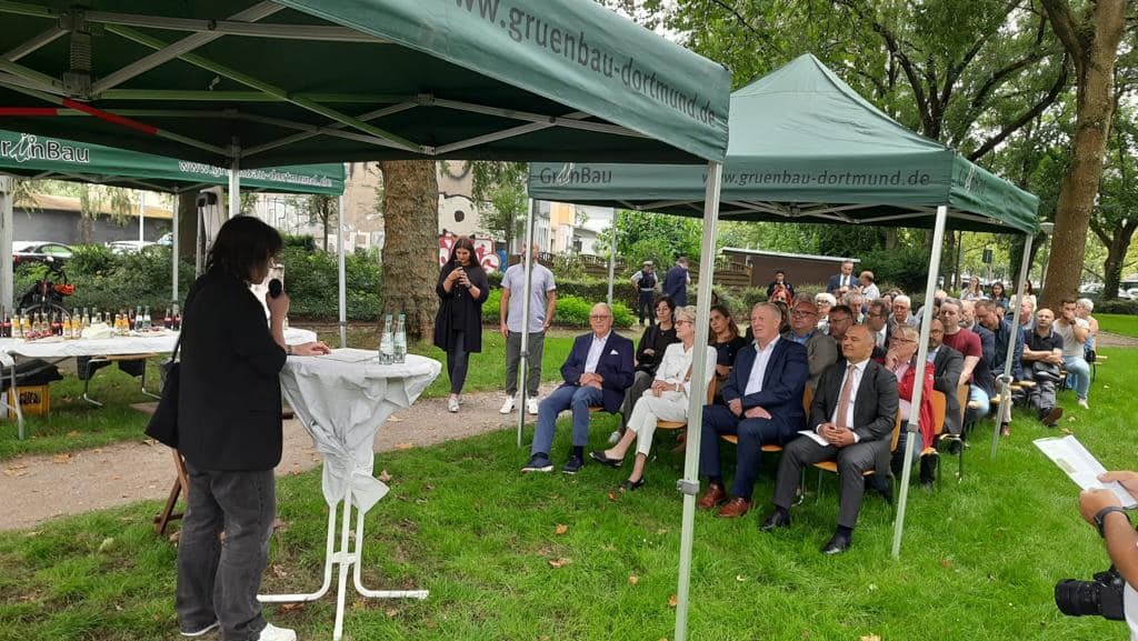 Almanya’da bir sokağa Türkiye’nin ilk kadın doktoru Safiye Ali’nin adı verildi