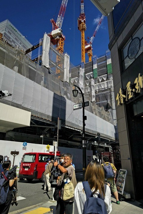 Japonya’da şantiyedeki 15 tonluk çelik levha düştü: 2 ölü, 3 yaralı