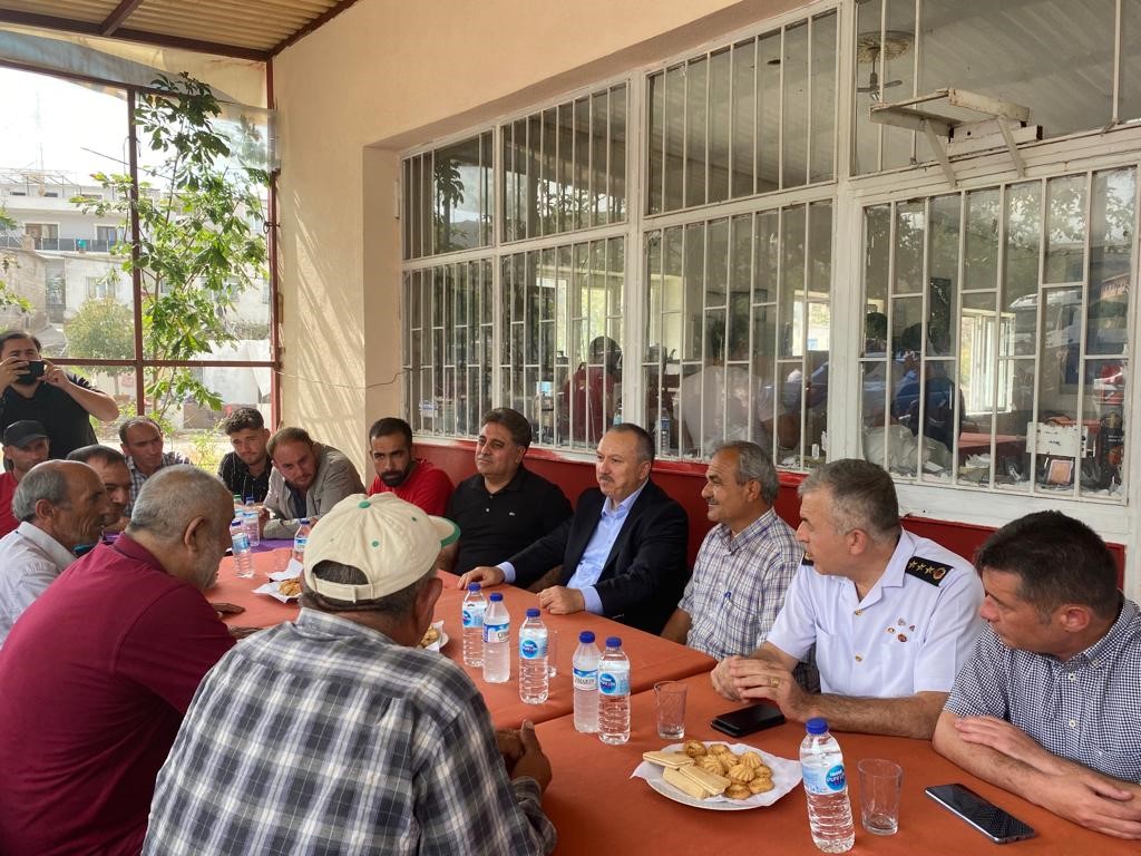 Vali Fidan, selden zarar gören yerleri inceledi