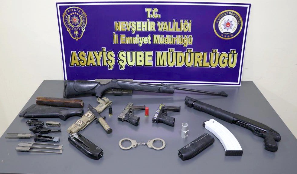 Nevşehir’de 3 kişi tutuklandı