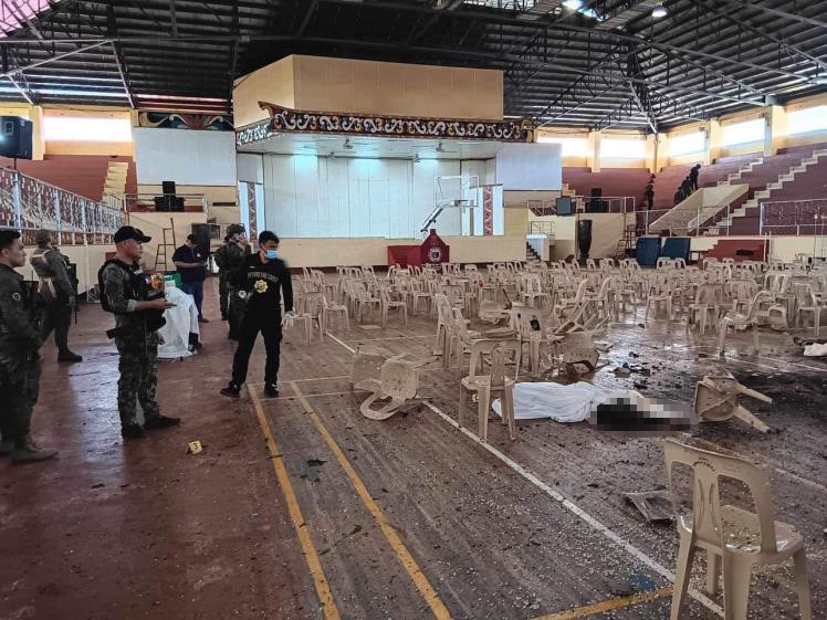 Filipinler’deki bombalı saldırıyı DEAŞ üstlendi