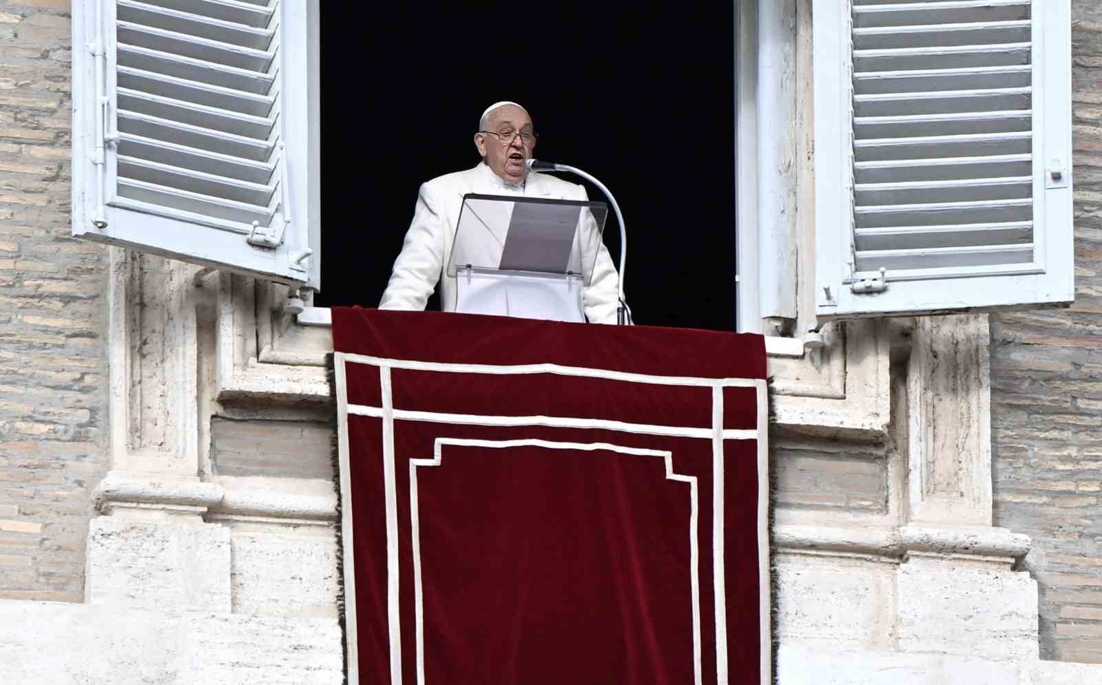 Papa Francis: “(İsrail’in kiliseleri hedef alması) Bu bir savaş, bu bir terör”
