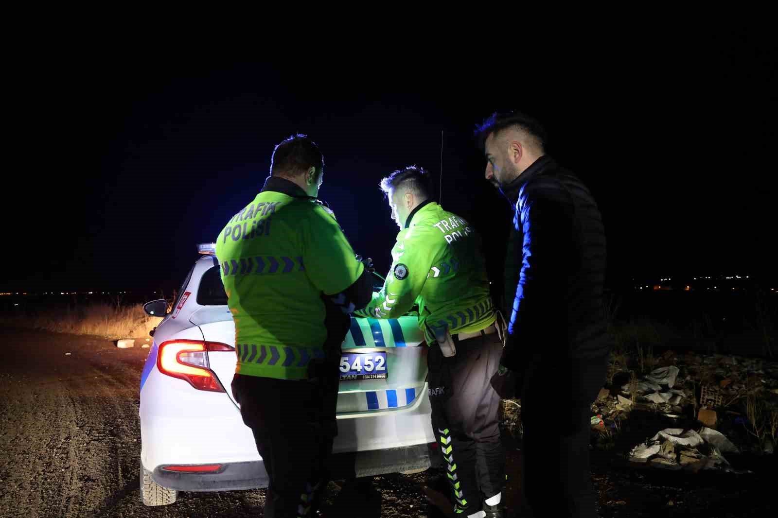 Takla atan araçtan burnu bile kanamadan çıktı