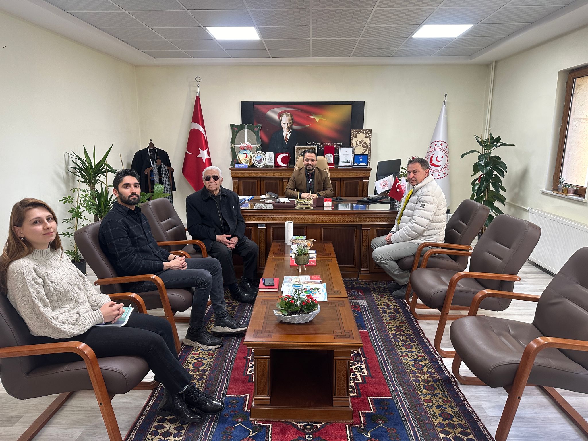 Mustafa Melih Tarlacı ve Ömer Kavak’tan Sosyal Hizmet Merkezi İl Müdürü Mahmut Selçuk’a Hoşgeldin Ziyareti