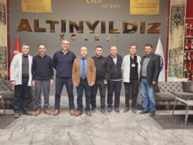 ALTINYILDIZ KOLEJİ FEN VE ANADOLU LİSESİNDE AYDIN VE MİRAY YAYINLARI YAZARLARIYLA SÖYLEŞİ